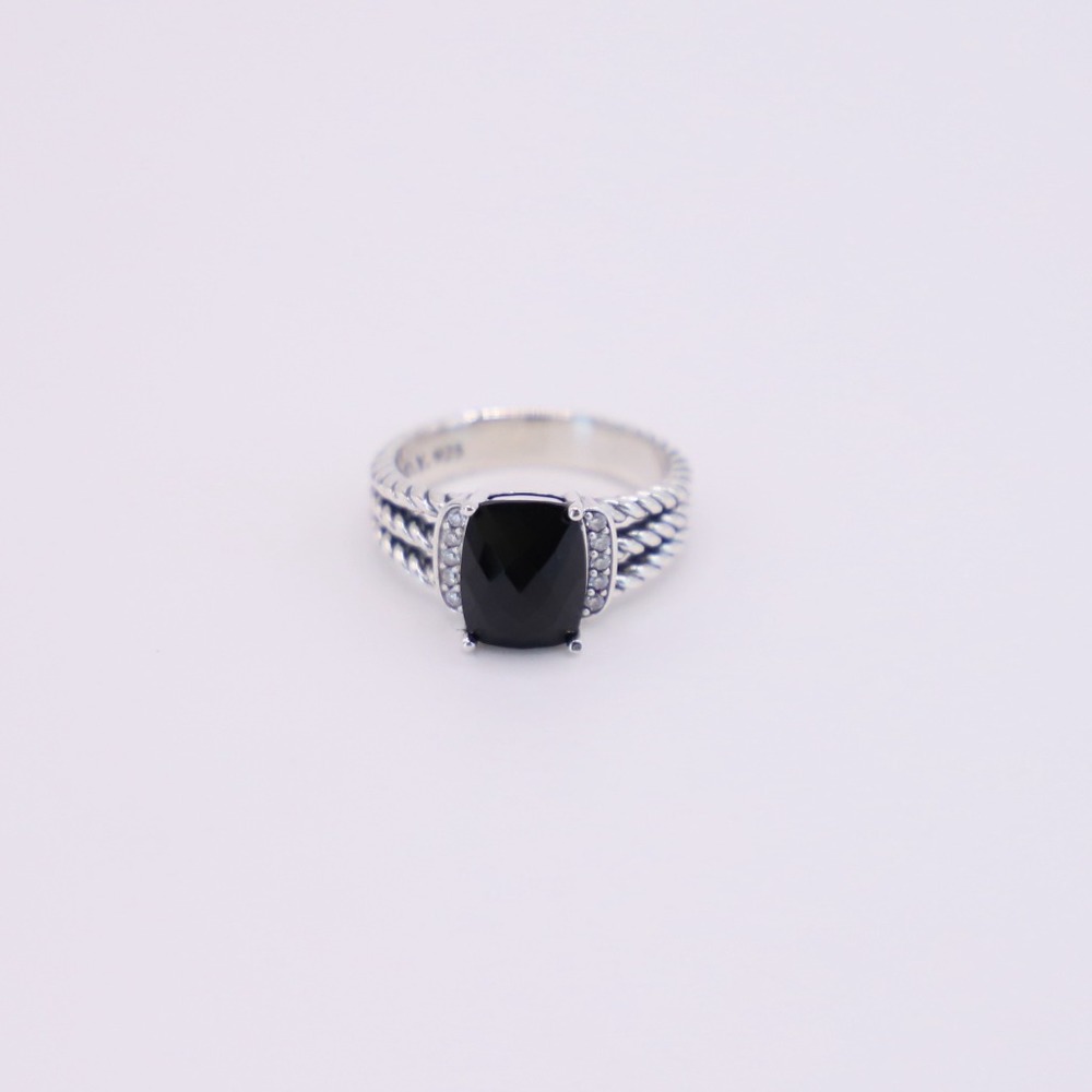David Yurman Sterling Silver Petite Wheaton Ring Black Onyx with Diamonds size 8